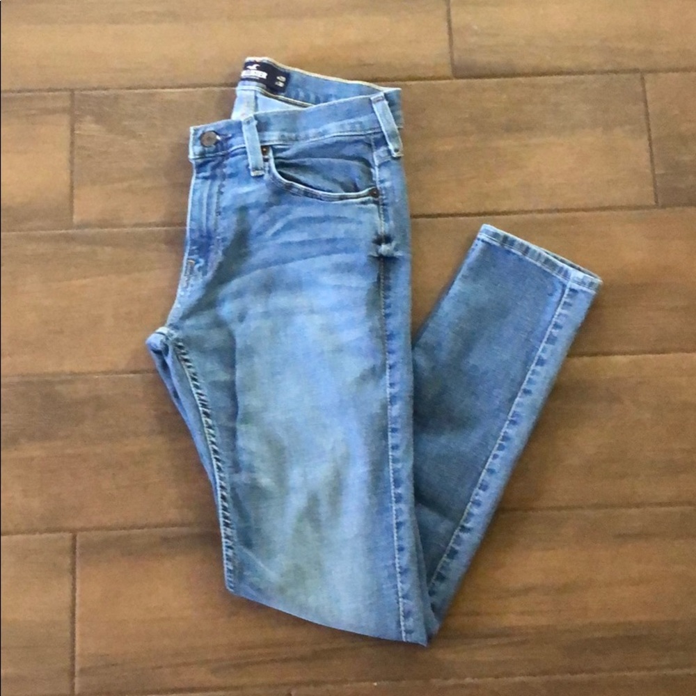 Hollister Super Skinny Jeans
